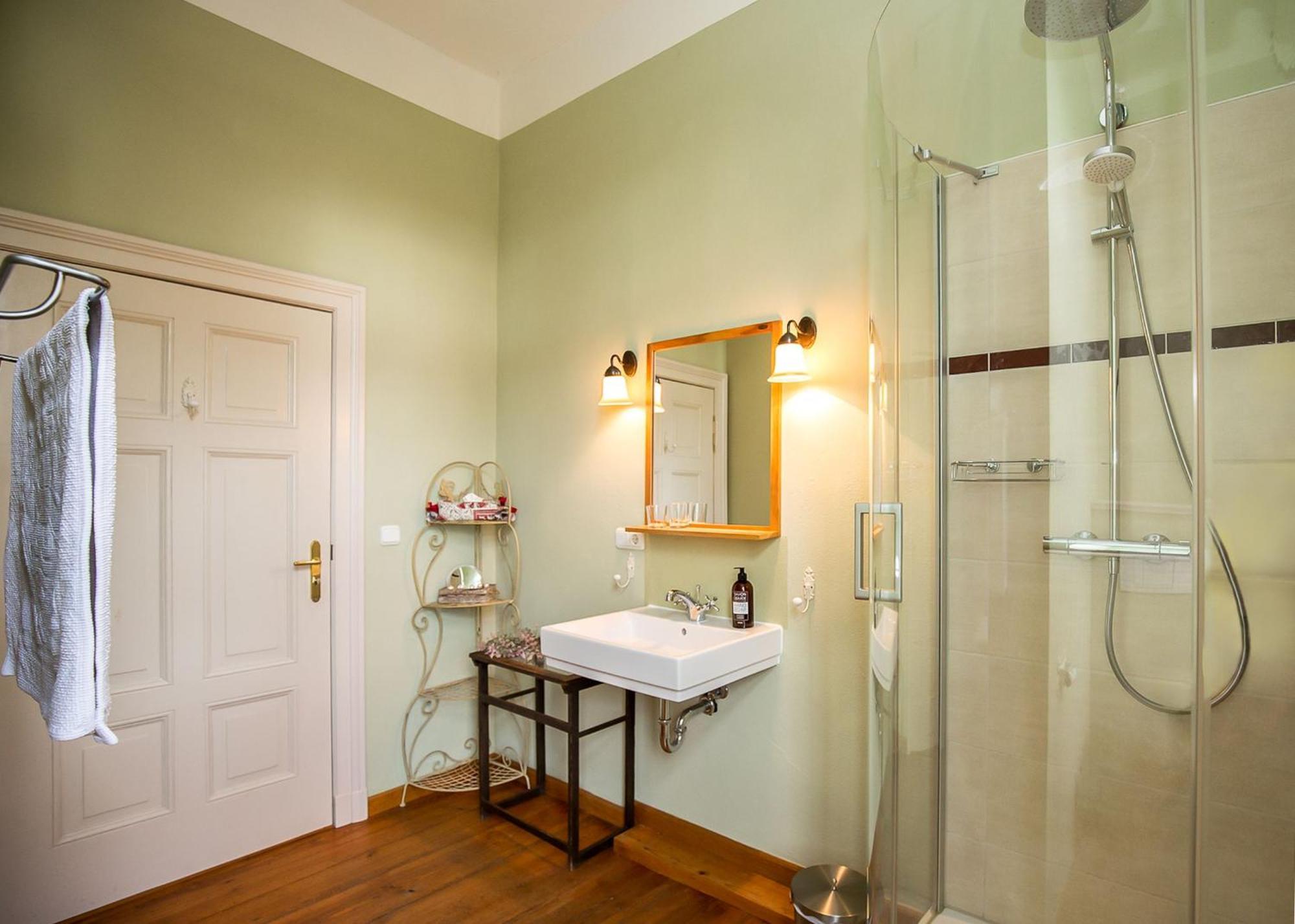 Gutshaus Penzlin Villa Meyenburg  Ngoại thất bức ảnh