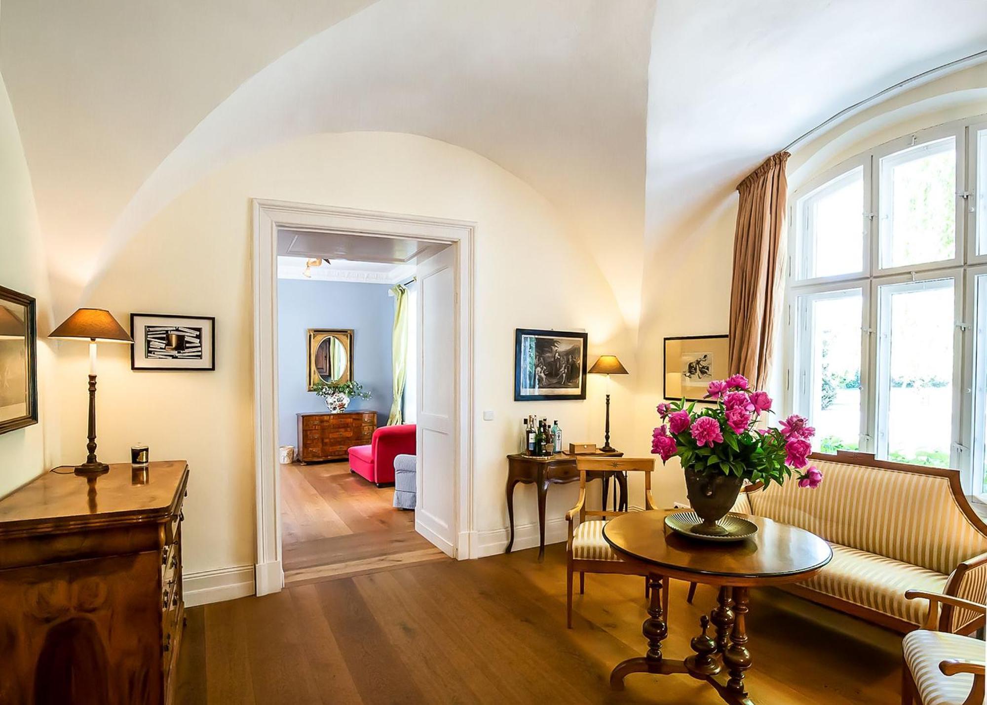 Gutshaus Penzlin Villa Meyenburg  Ngoại thất bức ảnh