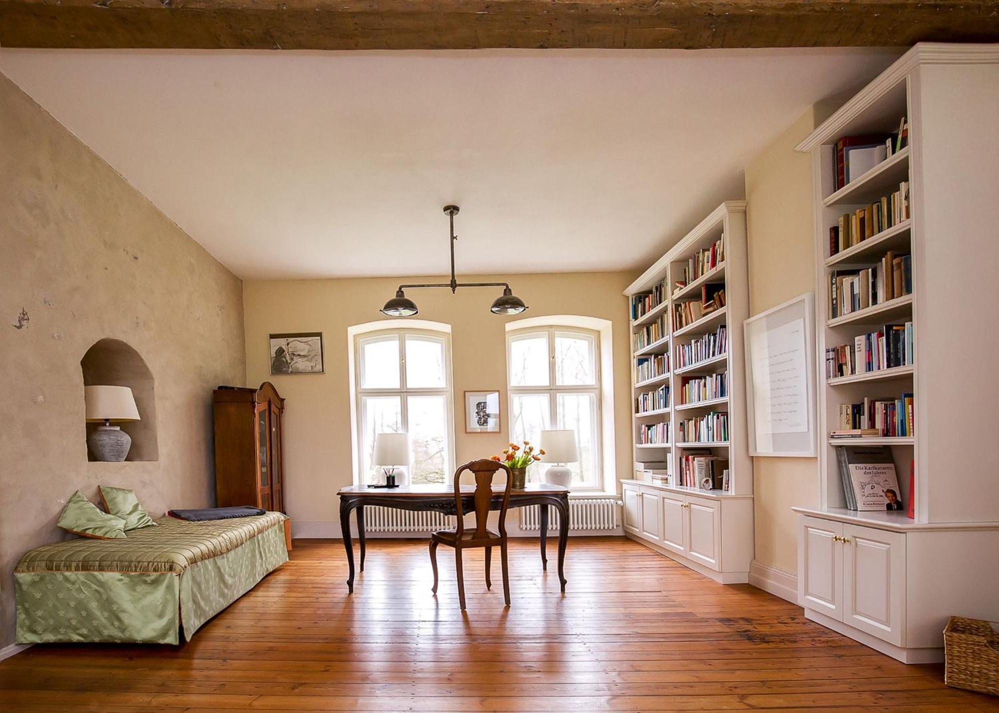 Gutshaus Penzlin Villa Meyenburg  Ngoại thất bức ảnh